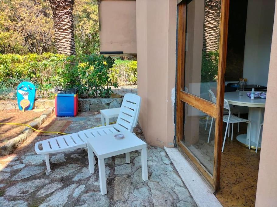 Casa Con Giardino: Varazze Luaran gambar