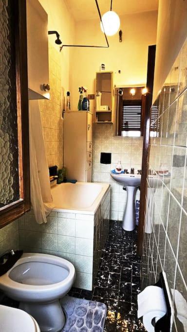 Casa Con Giardino: Varazze Luaran gambar
