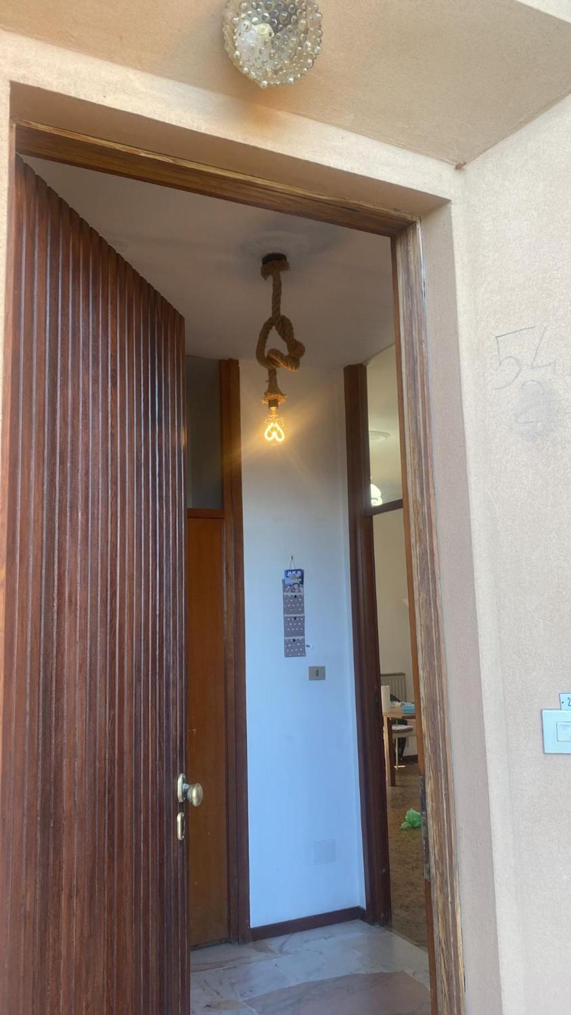 Casa Con Giardino: Varazze Luaran gambar