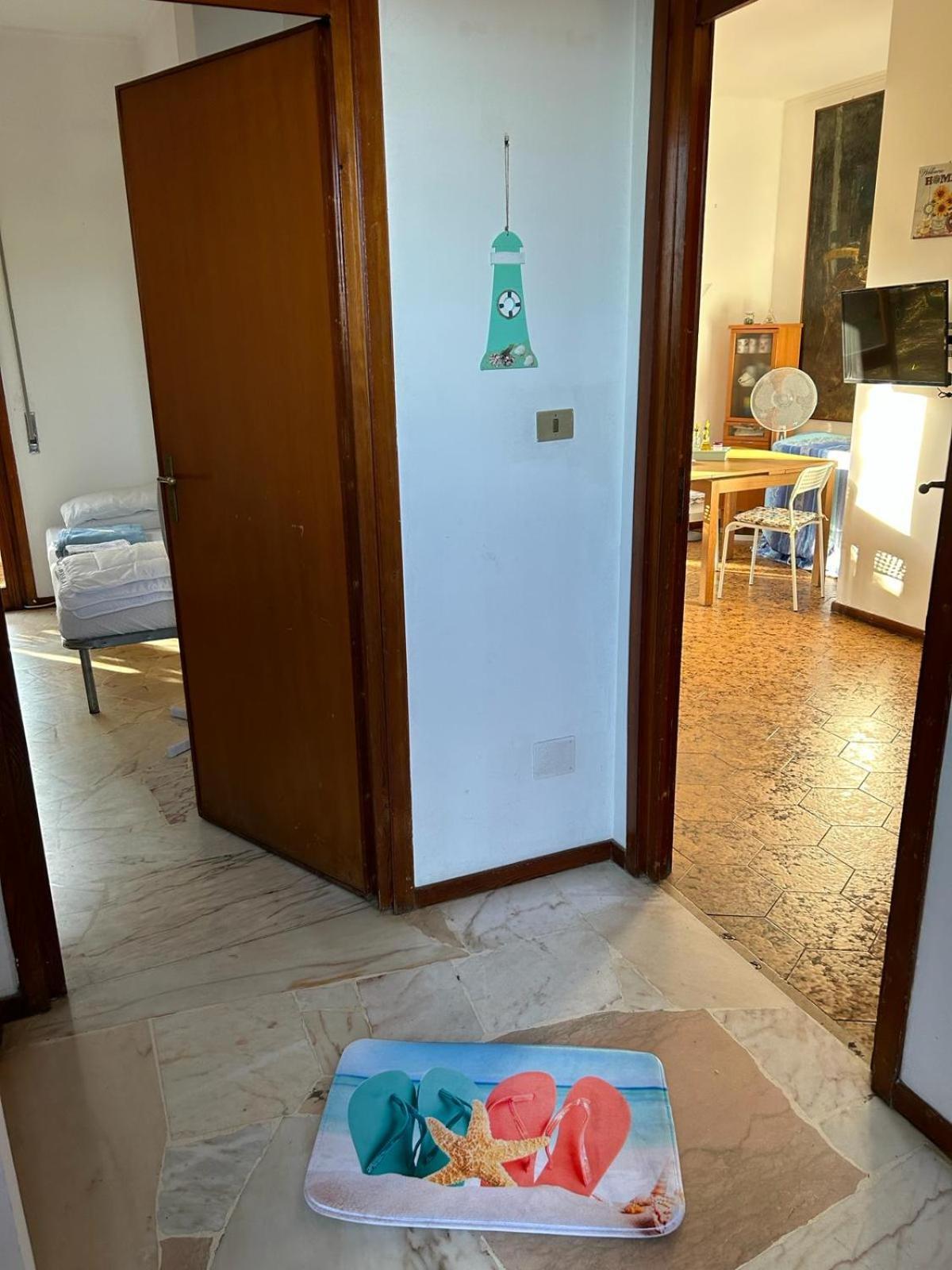 Casa Con Giardino: Varazze Bilik gambar