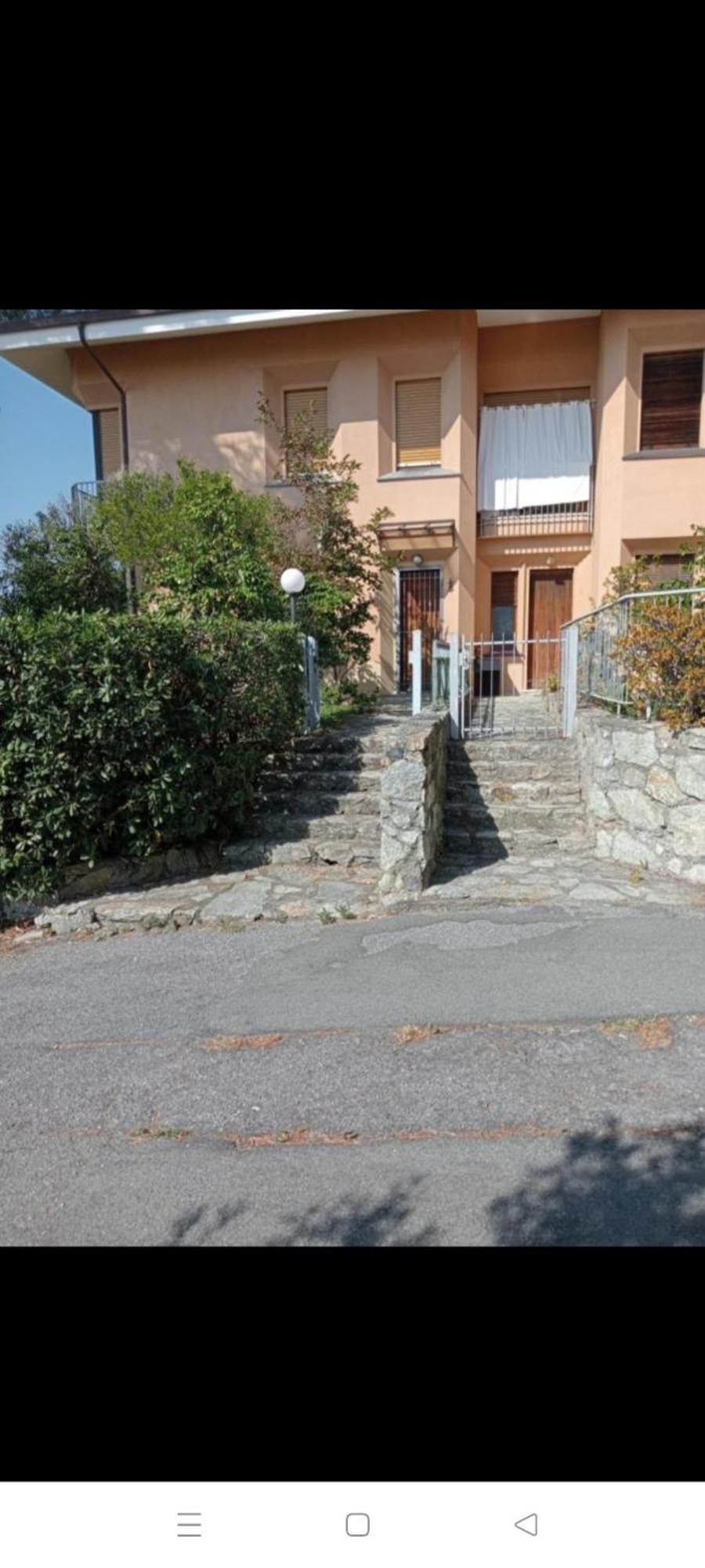 Casa Con Giardino: Varazze Luaran gambar